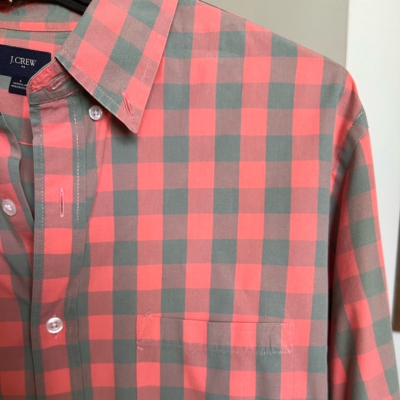 JCrew Pink/Green Plaid Button Down Shirt SIZE LARGE - Picture 4 of 4